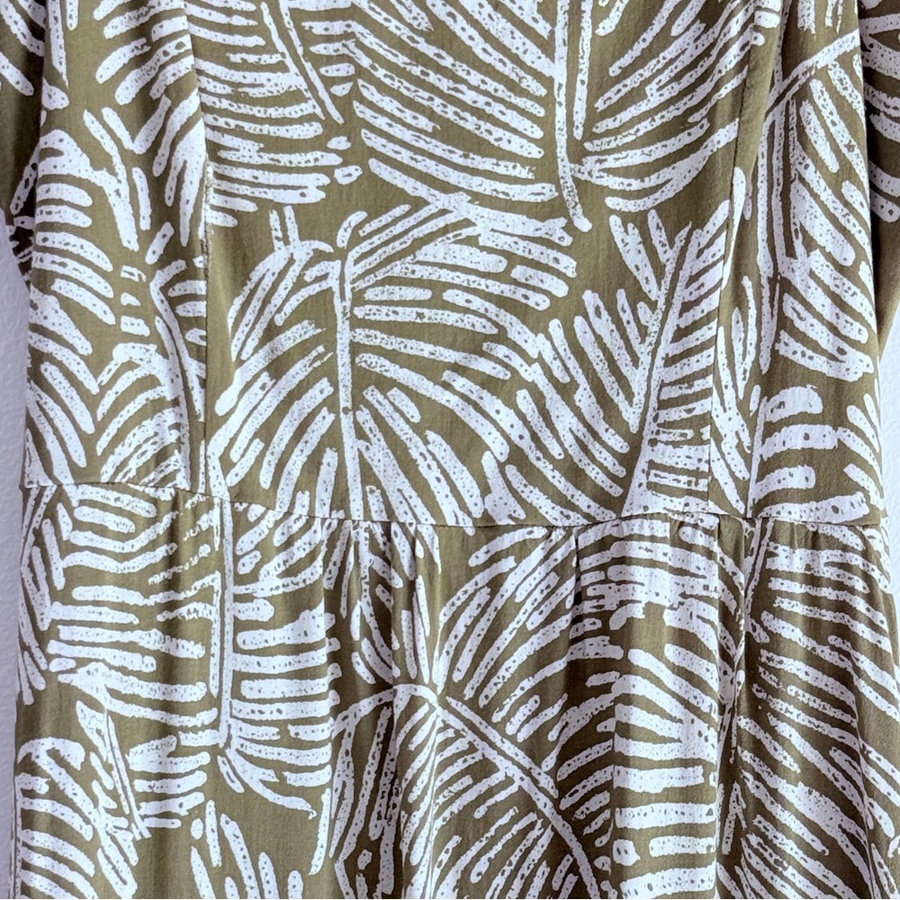 Luxology Palm Print Maxi Dress Ruffle Straps Smocked Back Olive Green Size M - Picture 5 of 12